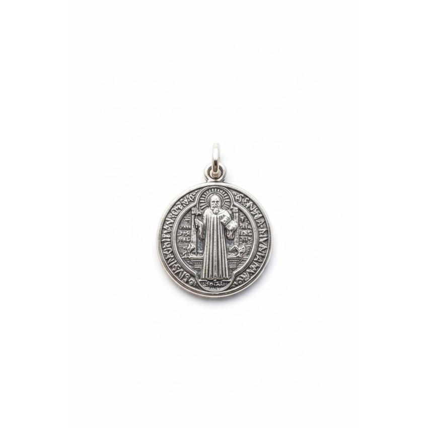 Colgante plata de ley San Benito 22mm