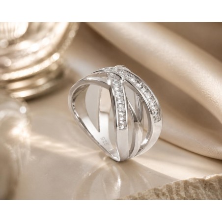 Anillo de Plata de Ley con Circonitas y Chapado en Oro - J124336M